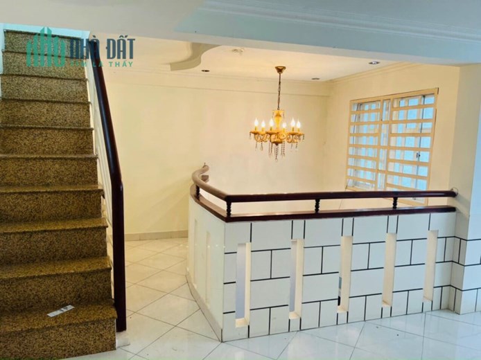 Bán Nhà Trần Xuân Soạn  3 Tỷ Nhỉnh  Quận 7  3Pn 2Wc  Chỉ 1 Tỷ 700 Nhận Nhà Ở Ngay