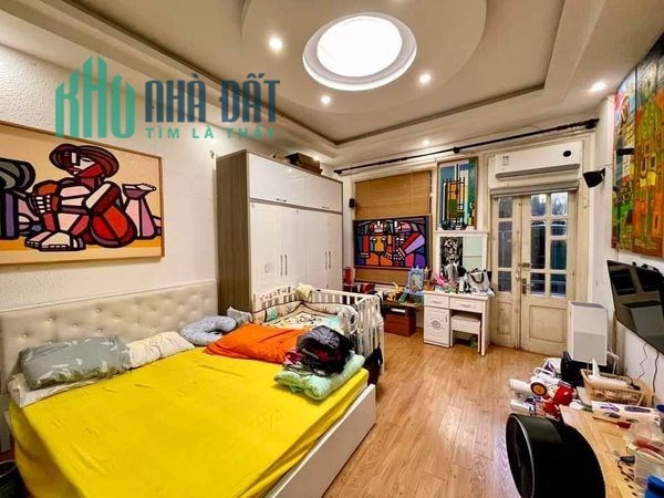 BÁN NHÀ DỊCH VỌNG CẦU GIẤY, HÀNG XÓM FLC, 2 BƯỚC RA PHỐ, GẦN CÔNG VIÊN, 48M2 CHỈ NHỈNH 5TỶ