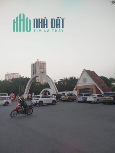 BÁN NHÀ DỊCH VỌNG CẦU GIẤY, HÀNG XÓM FLC, 2 BƯỚC RA PHỐ, GẦN CÔNG VIÊN, 48M2 CHỈ NHỈNH 5TỶ
