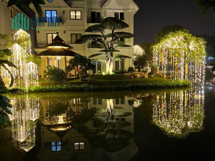 Chính chủ bán biệt thự Ngọc Thụy, Long Biên, view sông Hồng, DT 330m2 MT 15m, giá 25 tỷ