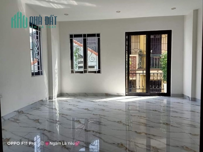 Bán nhà Thịnh Liệt, Hoàng Mai, gần quận ủy, 51m, 5T, thang máy, oto, kd văn phòng.