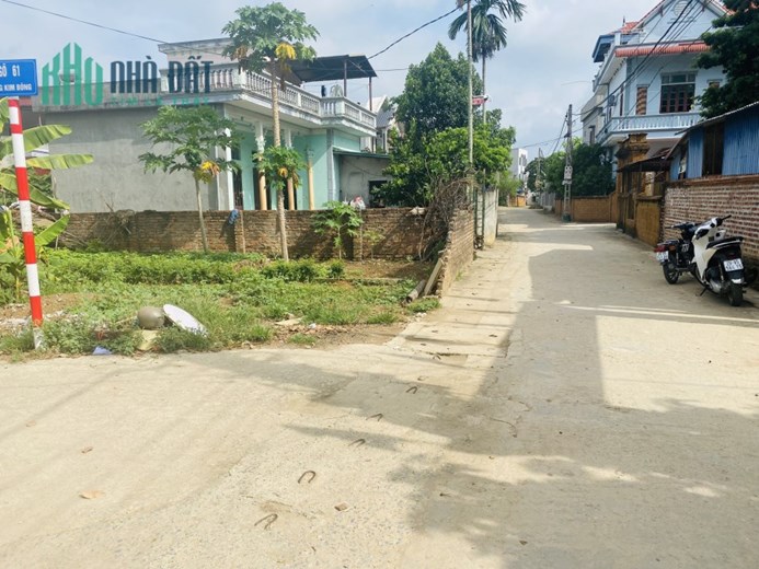 Bán mảnh đất lô góc ngay trục chính Tân Xã, gần KCN cao Hoà Lạc, cách đại học fpt chỉ 5 phút chạy