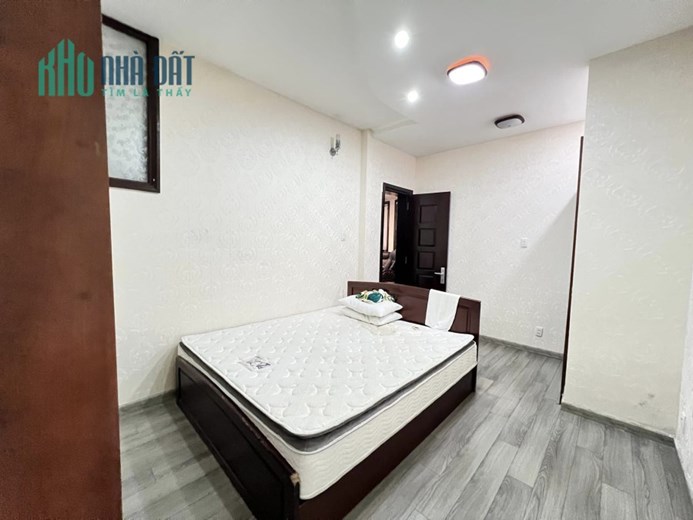 NHÀ QUẬN 7, 90M2, NGANG 5M, LỘ 8M, Ô TÔ VÀO NHÀ, 4 TẦNG, KỀ BÊN HIMLAM, NHỈNH 7 TỶ