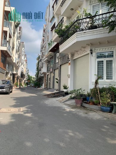 NHÀ  MẶT TIỀN KINH DOANH ĐƯỜNG LÂM VĂN BỀN, QUẬN 7, 3 TẦNG, 8X11m, 2 MẶT TIỀN LỚN, NHỈNH 11 TỶ TL