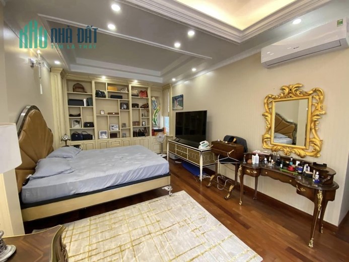 CẦN BÁN BIỆT THỰ BÁN ĐẢO  LINH ĐÀM, SIÊU ĐẸP, FULL NỘI THẤT, 275M2*5T*MT13M*65 TỶ.