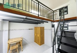 Phòng trọ đầy đủ nội thất, ở ngay trên đường Bạch Đằng