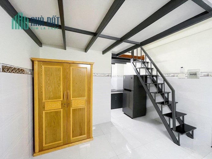 Phòng trọ đầy đủ nội thất, ở ngay trên đường Bạch Đằng