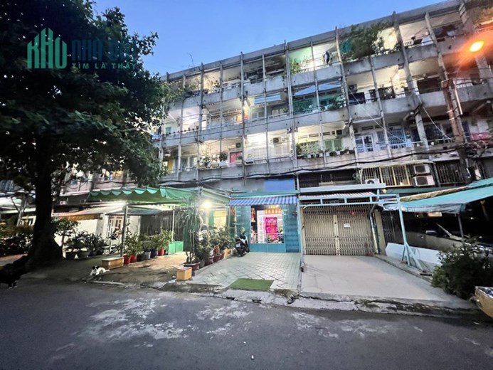 Cho thuê nhà nguyên căn 1 trệt 2 lầu để ở và kinh doanh quận 11