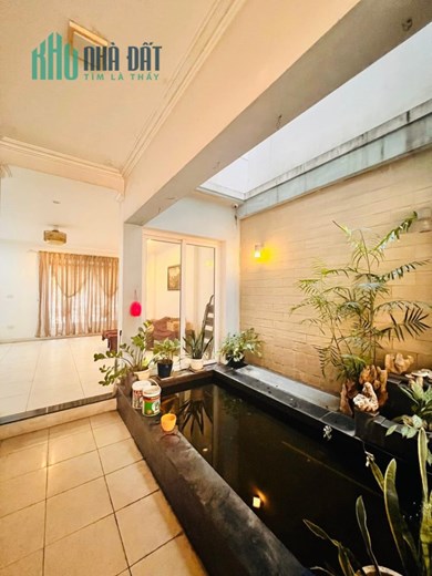 Biệt thự mini sân vườn Ngọc Thuỵ, 110m x 5 tầng, mặt tiền 6m, 2 mặt ôtô