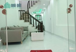 BÁN NHÀ HOÀNG NGÂN, THANH XUÂN 4 PHÒNG NGỦ, HAI THOÁNG, 45M2* 4T * MT 4.5M * 5.85 TỶ.