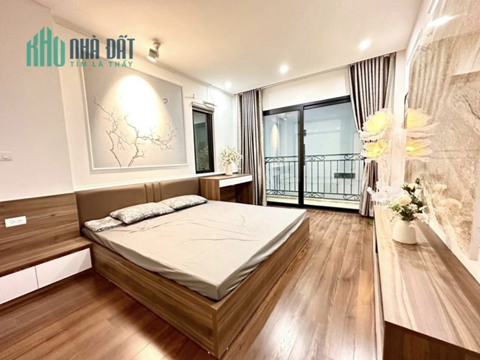 SIÊU PHẨM TÂY MỖ 37M2 X 5T, MT 4.5M 10M Ô TÔ TRÁNH – GẦN PHỐ Ở LUÔN 3.7 TỶ