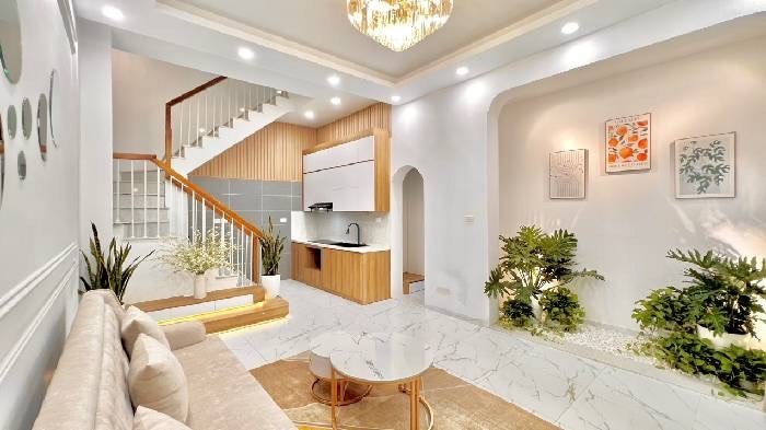 BÁN NHÀ XÃ ĐÀN, TẶNG NỘI THẤT, Ở NGAY, 42M2 4T MT4.7M, GIÁ 4.5 TỶ