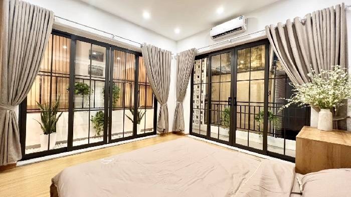 BÁN NHÀ XÃ ĐÀN, TẶNG NỘI THẤT, Ở NGAY, 42M2 4T MT4.7M, GIÁ 4.5 TỶ