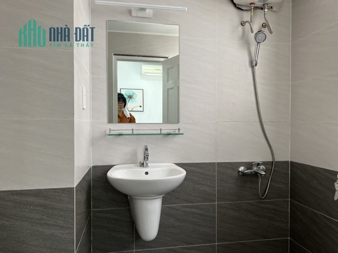 CẦN BÁN CĂN GỐC SKY GARDEN 3, 2PN,2WC, 89M2, GIÁ 3,55 TỶ