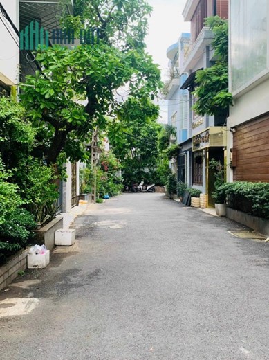 Tài sản HOT cần bán gấp. Nhà hẻm số 2 đường Nguyễn Thành Ý, Quận 1.
