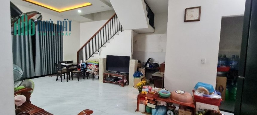 Chào Bán Căn Nhà Sầm Uất Vũ Tông Phan-Mân Thái-Sơn Trà-Đà nẵng. 0935182878 LVTT