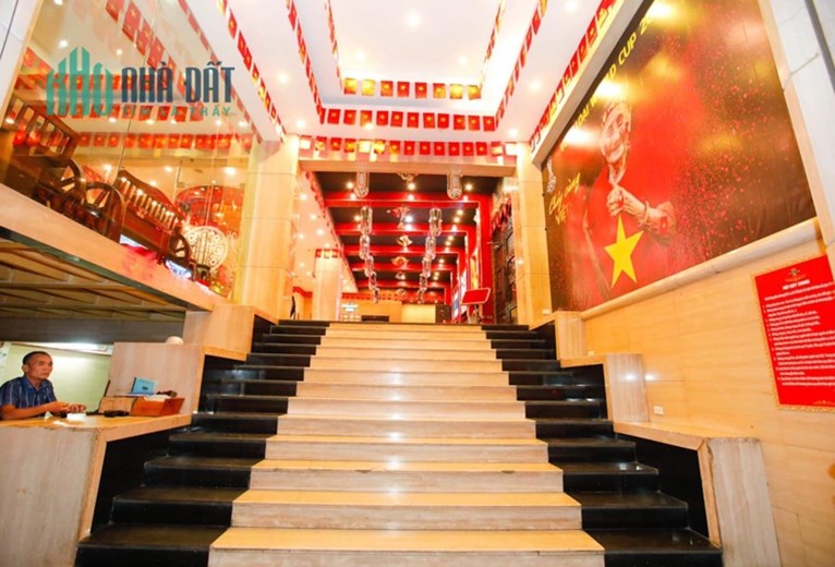 TÒA NHÀ MẶT PHỐ LA THÀNH, SÁT Ô CHỢ DỪA, 32 PHÒNG KINH DOANH, 430/450M2*11T*MT15M*165 TỶ.