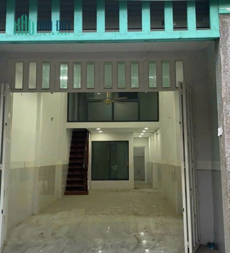 Chỉ 3.5 tỷ (50tr/m2) 70m2 4x18m Nguyễn Văn Khối CV Làng Hoa