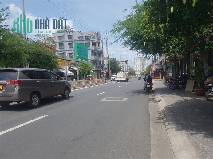 Cho thuê mặt bằng sân vườn cafe 300m2 đường 30/4, TPVT