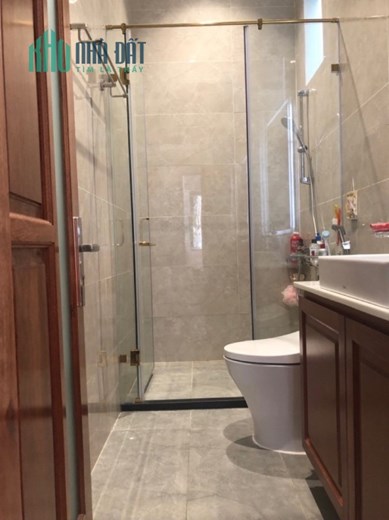 Chủ ngộp 6 tỷ gấp bán Biệt thự Mini, Hxh , 79.3m2, nội thất cao cấp.