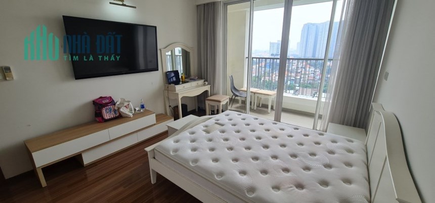 Bán rẻ CHCC 3 phòng ngủ full nội thất Thảo Điền Pearl trung tâm Q2 TP. Hồ Chí Minh