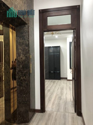 CẦN CHO THUÊ MẶT SÀN KINH DOANH TỨ HIỆP THANH TRÌ 100M2 GIÁ 8 TRIỆU/THÁNG.