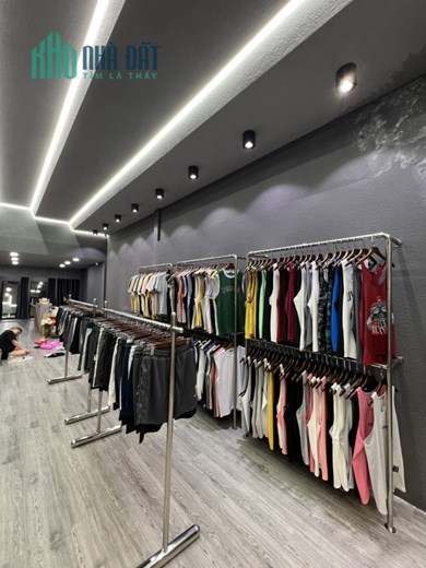 SANG NHƯỢNG SHOP THỜI TRANG, TẠI ĐỊA CHỈ 41 NGUYỄN VIỆT HỒNG , Ninh Kiều , Cần Thơ, Tel : 0907454843