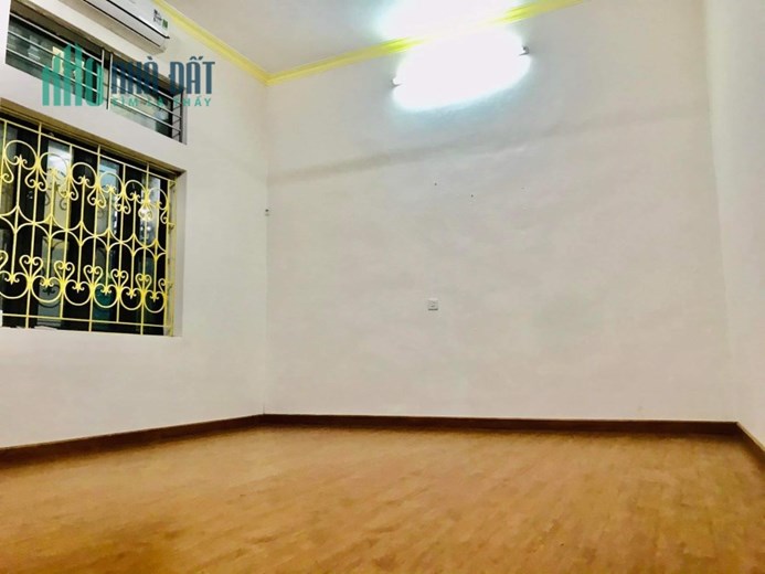 Chung Cư 110m Giá 3.5 Tỷ 3PN 3WC Phố Phương Liệt Full Nội Thất. Chủ Bán Nhanh Để Mua Đất.