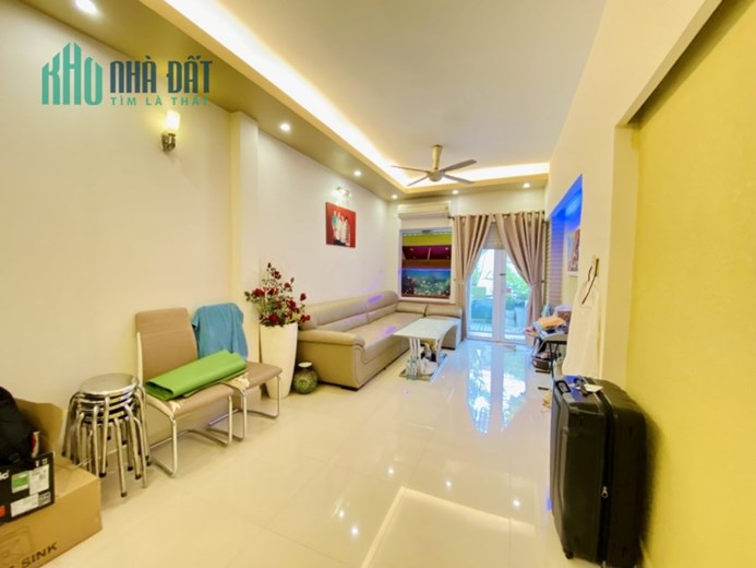 Ngộp Khu Quân Đội K200 Tân Bình - HXH 8m - 5 tầng
