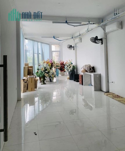 130m 8 Tầng Dòng Tiền 2.2 Tỷ 1 Năm Mặt Phố Vương Thừa Vũ. Tòa Văn Phòng Đẳng Cấp. Chủ Cần Bán Gấp