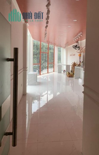 130m 8 Tầng Dòng Tiền 2.2 Tỷ 1 Năm Mặt Phố Vương Thừa Vũ. Tòa Văn Phòng Đẳng Cấp. Chủ Cần Bán Gấp