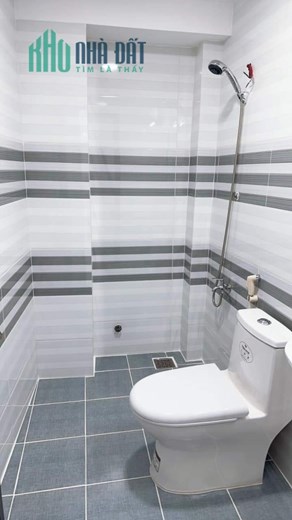 Nhà 2 Tầng mới hẻm thông Dương Bá Trạc P2Q8 - Giá 12 Triệu