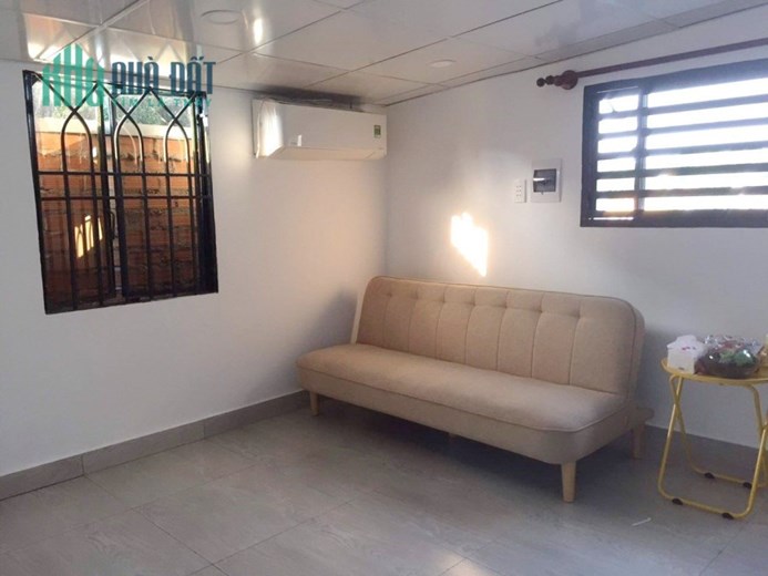 Nhà bán hẻm 17 Phạm Thế Hiển P1Q8 - Giá : 1.6 Tỷ (TL)