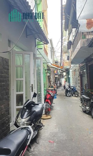 Nhà 1 Xẹc Bùi Thị Xuân Tân Bình 4 Tầng BTCT Chỉ 3 Tỷ 3..