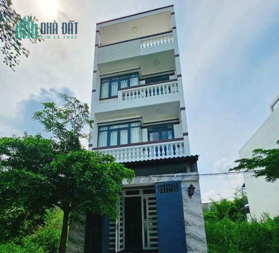Bán nhà Lê Văn Lương, 90m, 4 tầng, giá chỉ 5.2 tỷ