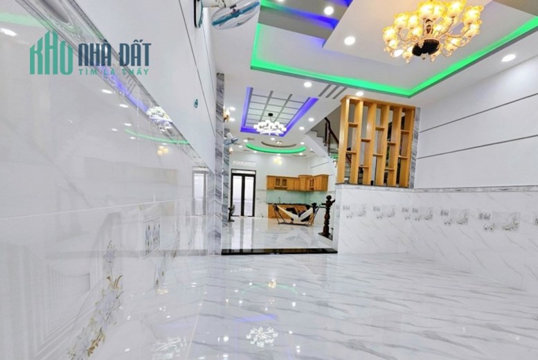 Bán nhà Lê Văn Lương, 90m, 4 tầng, giá chỉ 5.2 tỷ