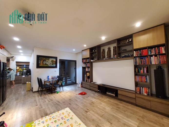 BÁN NHÀ VĂN CAO, Ô TÔ TRÁNH, KINH DOANH, 75M2 4T MT5M, GIÁ 13 TỶ