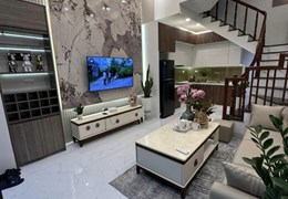 BÁN NHÀ PHƯƠNG MAI, ĐỐNG ĐA, Ô TÔ ĐỖ CỬA, FULL NỘI THẤT ĐẸP 30/35M2*4T*3PN*5.55 TỶ.