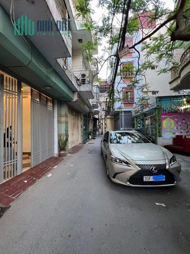 BÁN NHÀ PHƯƠNG MAI, ĐỐNG ĐA, Ô TÔ ĐỖ CỬA, FULL NỘI THẤT ĐẸP 30/35M2*4T*3PN*5.55 TỶ.
