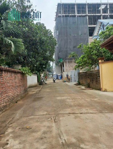 Tài chính chỉ 1 tỷ nên mua đất sinh lời ở đâu? Lô 67,4m2 , tiền= hậu 6m. Đường thông thoáng, ô tô