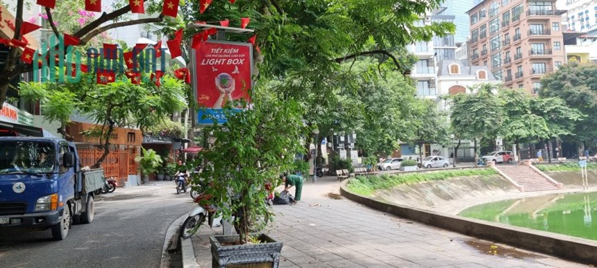 MẶT PHỐ PHẠM HUY THÔNG - 5 TẦNG - MẶT TIỀN GẦN 5M NỞ HẬU - VỈA HÈ SIÊU ĐẸP - KINH DOANH SẦM UẤT