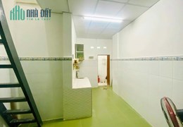 Nhà bán hẻm thông 19E Cây Sung P14Q8 Giá : 1 Tỷ 1 (TL)