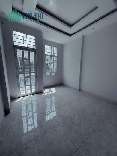 NHÀ TÂN BÌNH – 68M2 - Ô TÔ NGỦ TRONG NHÀ – GIẾNG TRỜI THÔNG THOÁNG - CHỈ 6.3 TỶ