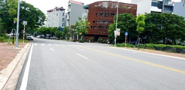 Bán đất 80m2 Vườn Đào – Uy Nỗ kinh doanh mặt đường nhựa 40m . Lh 0981568317