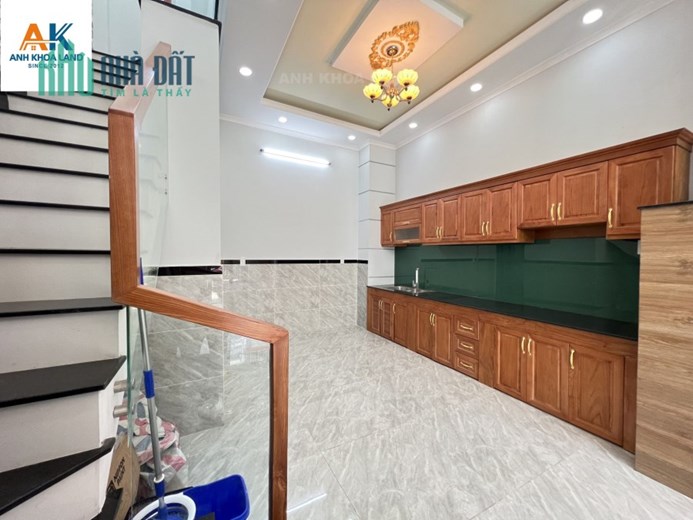 HƠN 4 TỶ NHÀ ĐẸP HXH - 1T2L -4PN3WC - KHU DÂN TRÍ - CÁCH LVV 300M