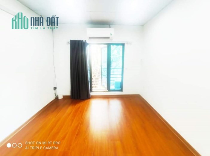 Bán nhà Phố 8.3- nhỉnh 1tỷ- sdtt25m2x 2 tầng- kinh doanh cực đỉnh- ô tô cách vài bước chân- tặng