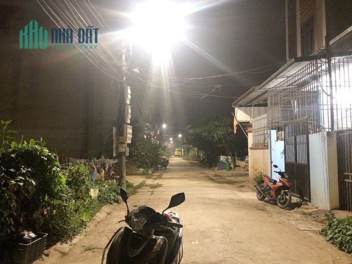 CHUẨN HÀNG HIẾM DÀNH CHO NHÀ ĐẦU TƯ.Đất đấu giá Đức Thượng, trước nhà ô tô dừng đỗ