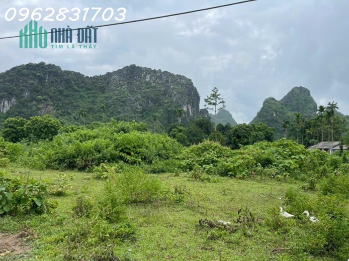 Chủ cần tiền bán nhanh lô đất hoa hậu tại lương sơn giá chỉ 1 tỷ250 triệu