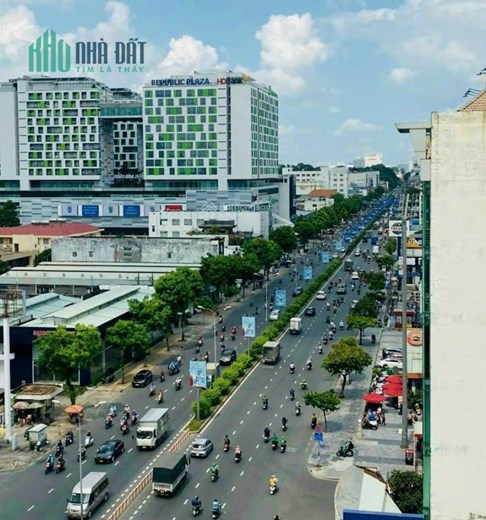 CÂN BÁN nhà mặt tiền Phan Đăng Lưu Phú Nhuận.