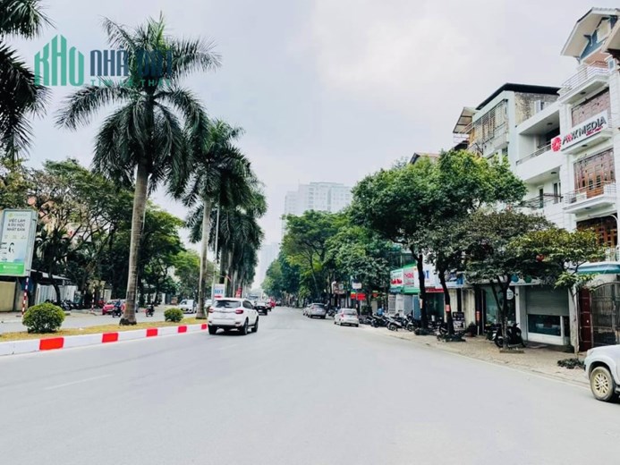 Bán nhà Mặt đường đôi Nguyễn Khuyến, Quận Hà Đông,đường rộng Vỉa hè 5m kinh doanh siêu đỉnh.